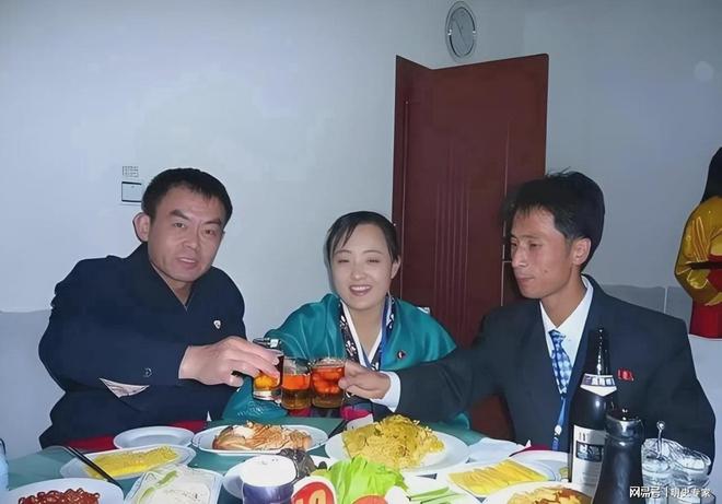 顿都吃啥：玉米饭、泡菜、大酱汤作为我们邻居普通朝鲜人一天三(图3)